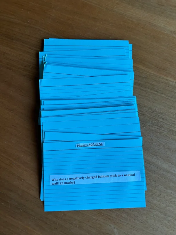 Physics GCSE Flashcards - Image 4